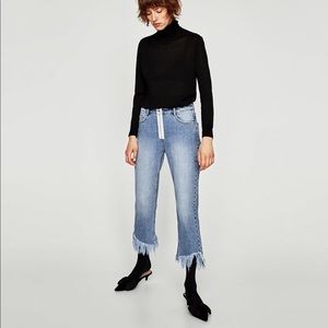 Zara Frayed Hem Jeans